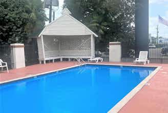 Hotel Days Inn by Wyndham Denham Springs-Baton Rouge East photo 4