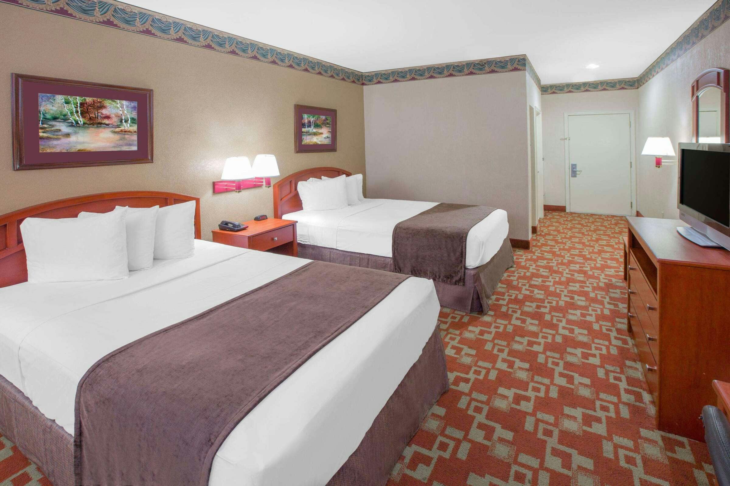 Hotel Days Inn by Wyndham Denham Springs-Baton Rouge East photo 5