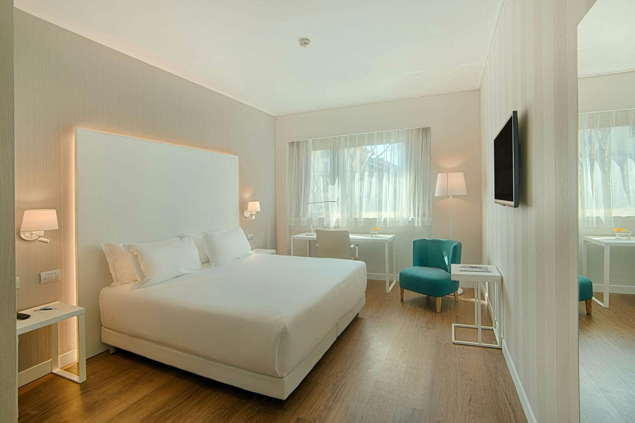 Hotel NH Torino Centro photo 3