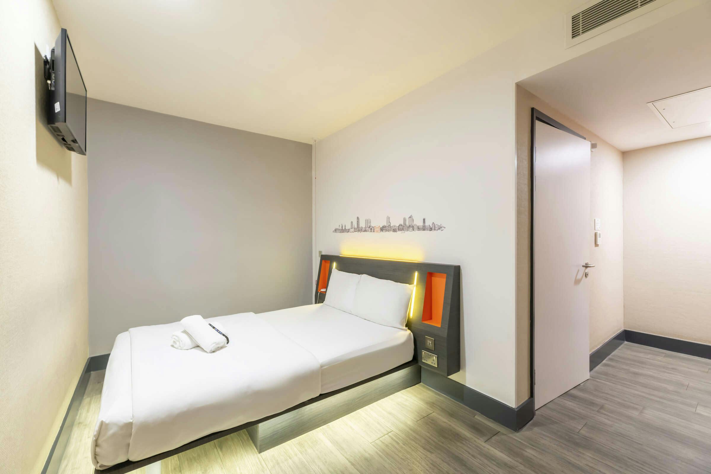 Hotel easyHotel Leeds City Centre photo 1