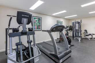 Hotel Best Western Plus A Wayfarer's Inn And Suites photo 2