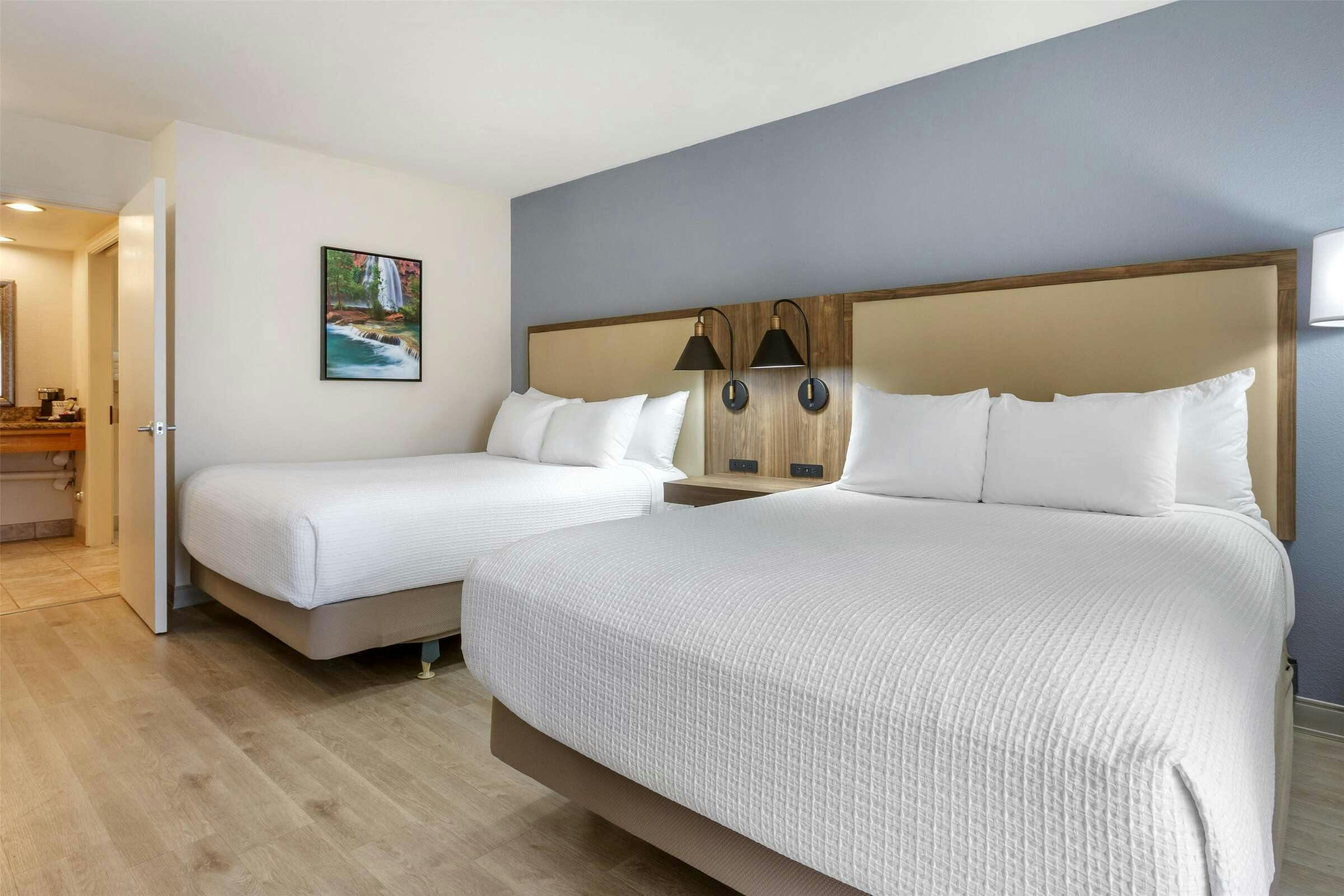 Hotel Best Western Plus A Wayfarer's Inn And Suites photo 3