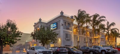 Best Western Luxury Inn