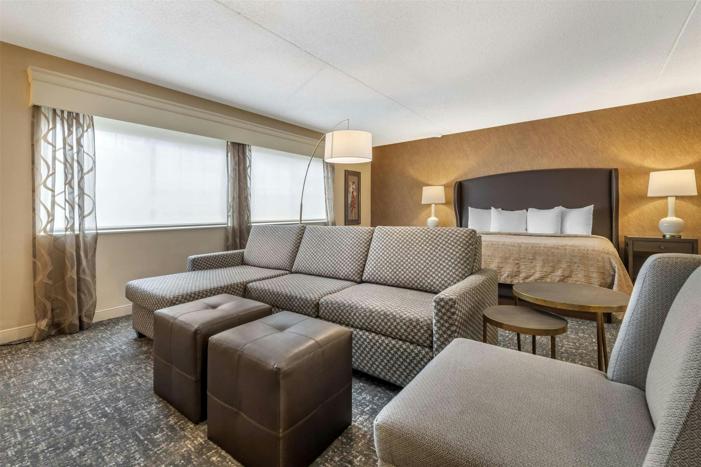 Hotel Best Western Plus The Normandy Inn & Suites photo 3