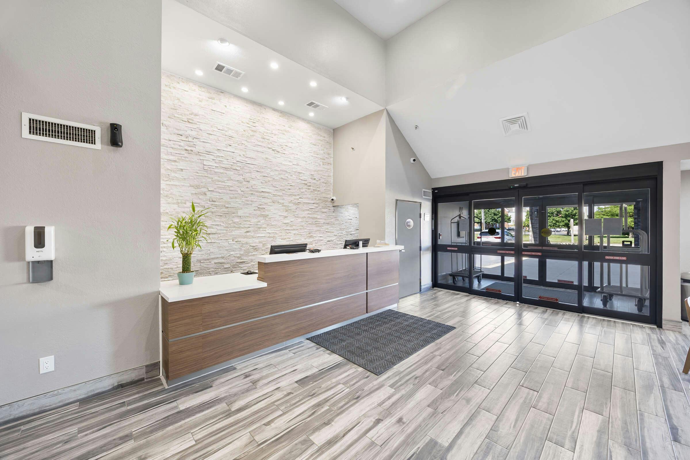 Hotel AmericInn Urbana photo 5