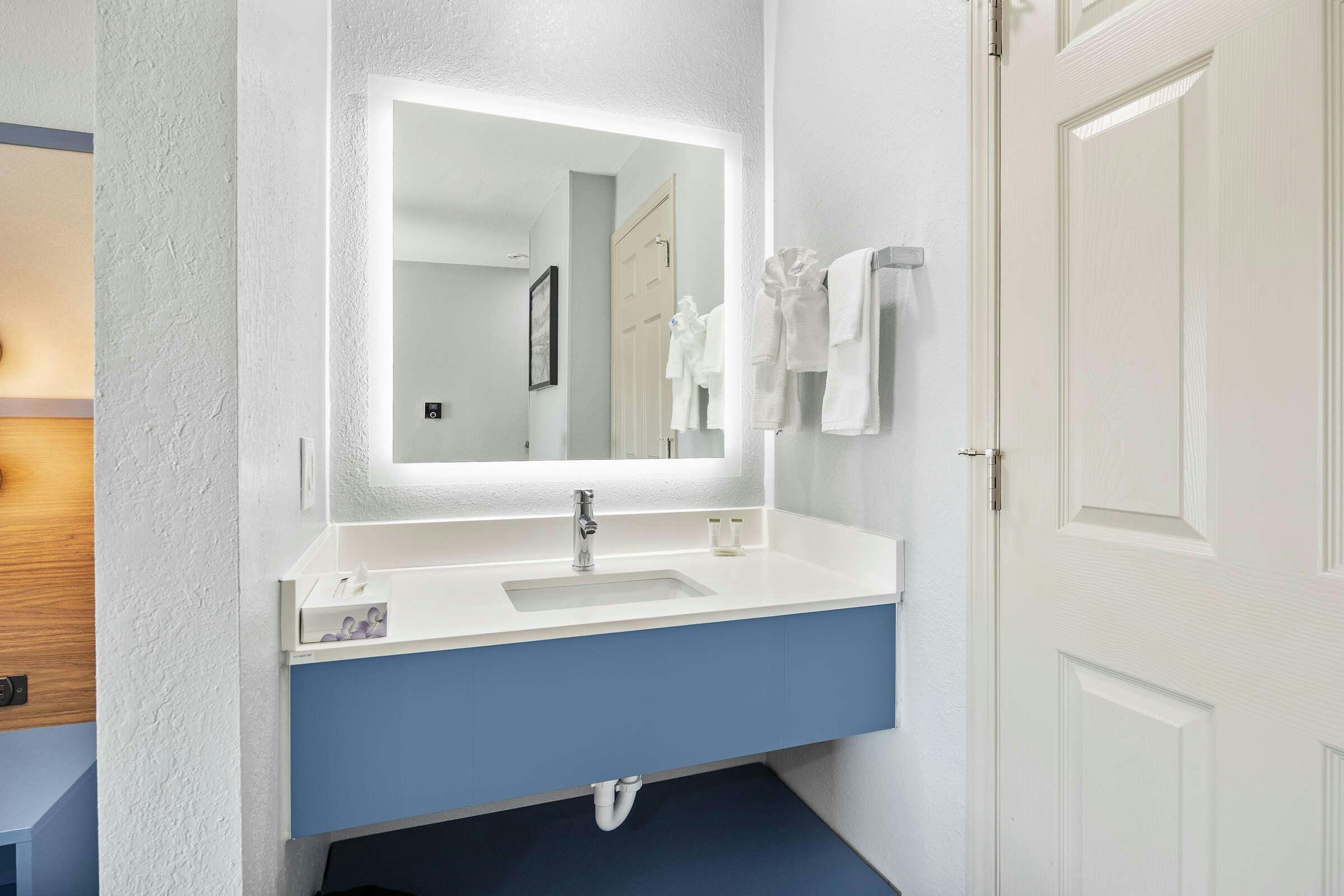 Hotel AmericInn Urbana photo 3