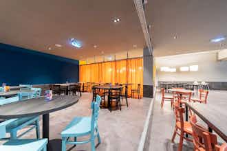 Hotel a&o Graz Hauptbahnhof photo 2