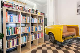 Hotel a&o Leipzig Hauptbahnhof photo 2