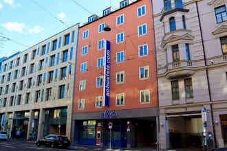 Hotel a&o München Hauptbahnhof photo 4
