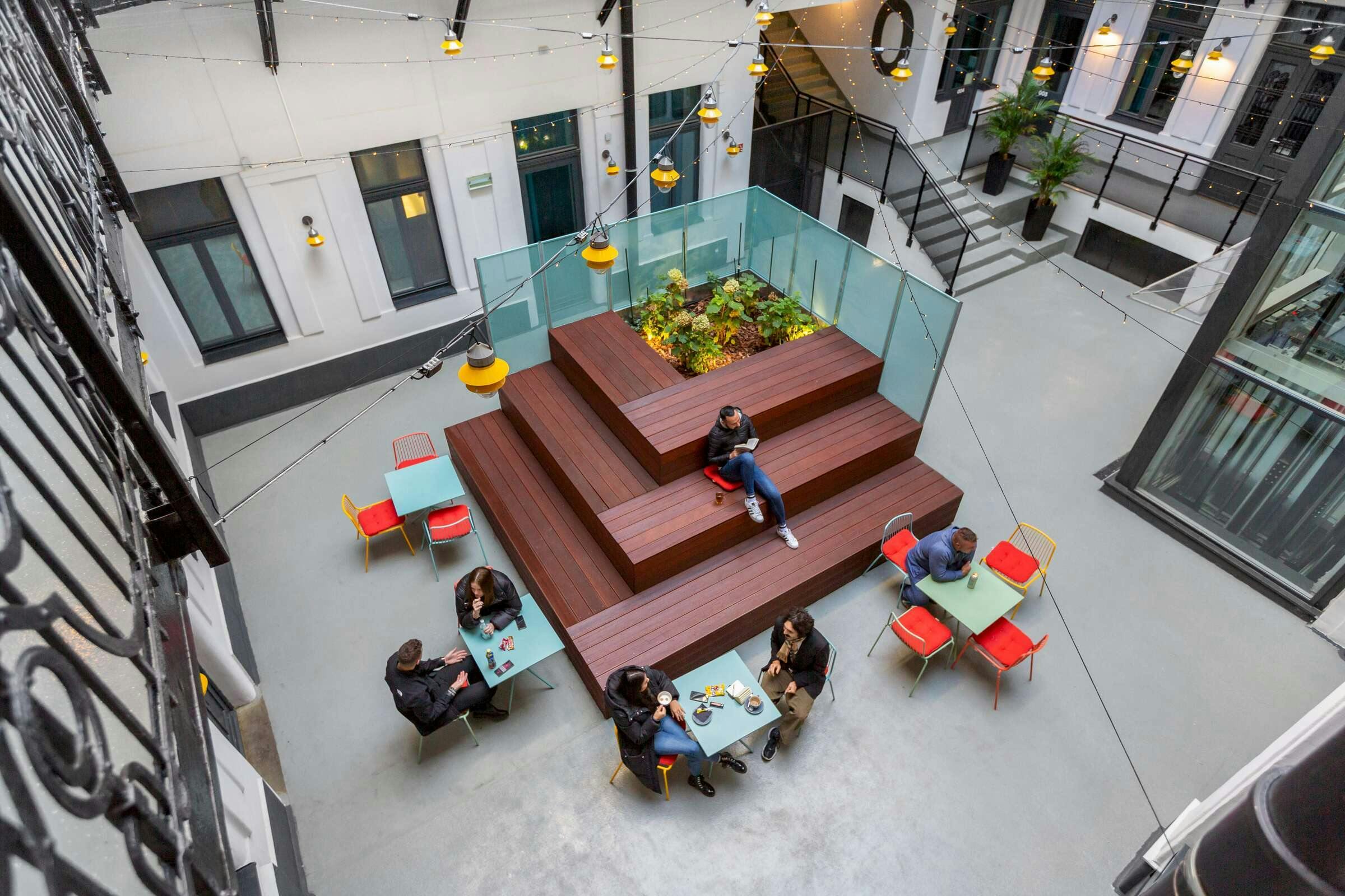 Hotel a&o Budapest City photo 5