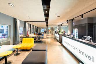 Hotel a&o Nürnberg Hauptbahnhof photo 1