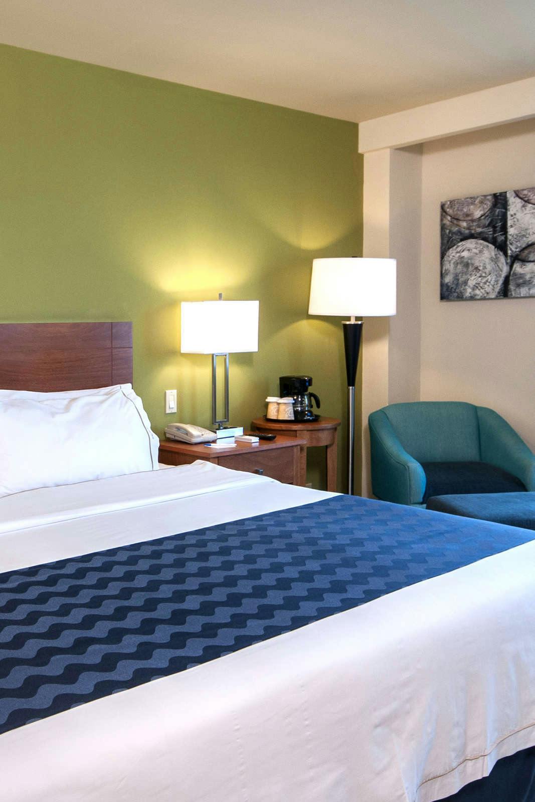 Hotel Holiday Inn Express Cabo San Lucas photo 2