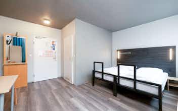 Hotel a&o Wien Stadthalle photo 5