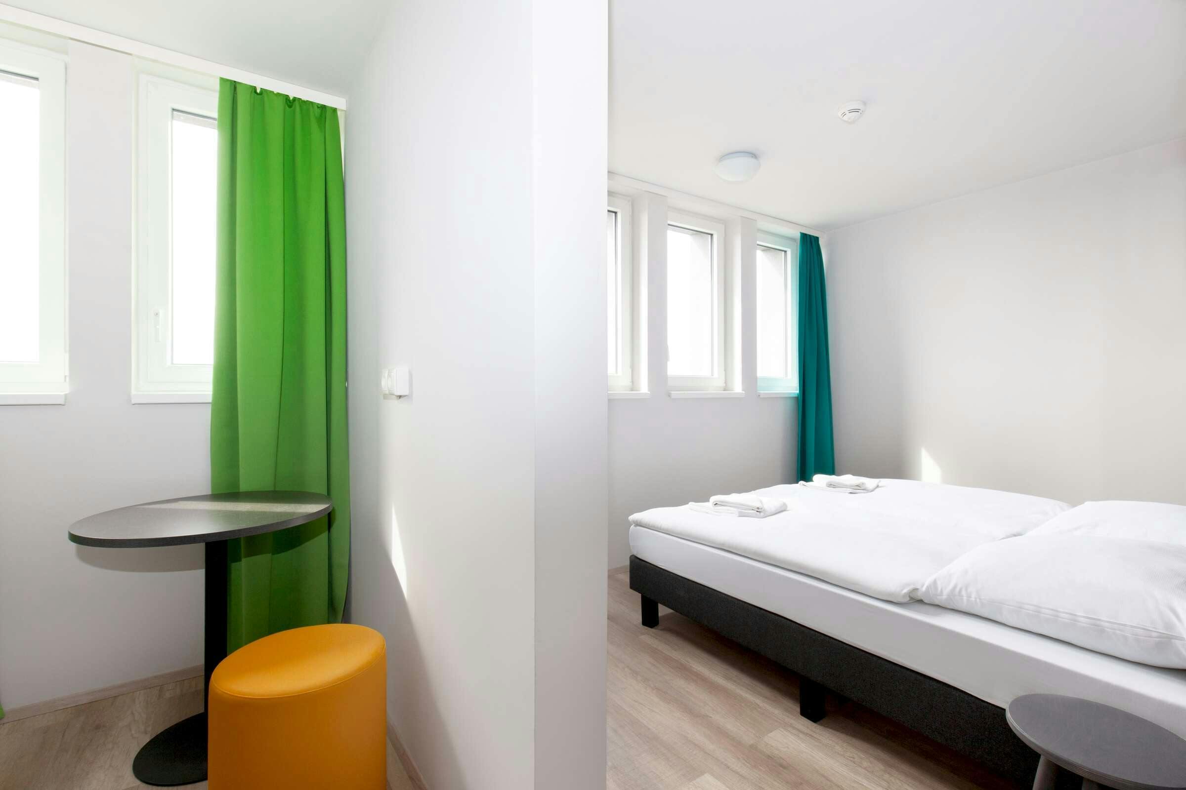 Hotel a&o Prague Rhea photo 1