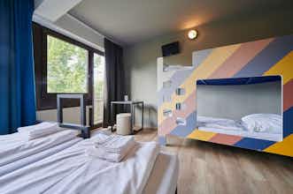 Hotel a&o Hamburg Reeperbahn photo 5