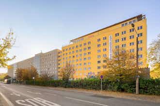 Hotel a&o Dresden Hauptbahnhof photo 3