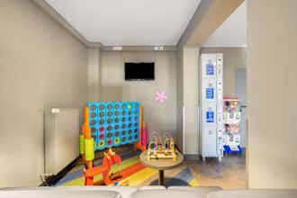 Hotel a&o Dresden Hauptbahnhof photo 2