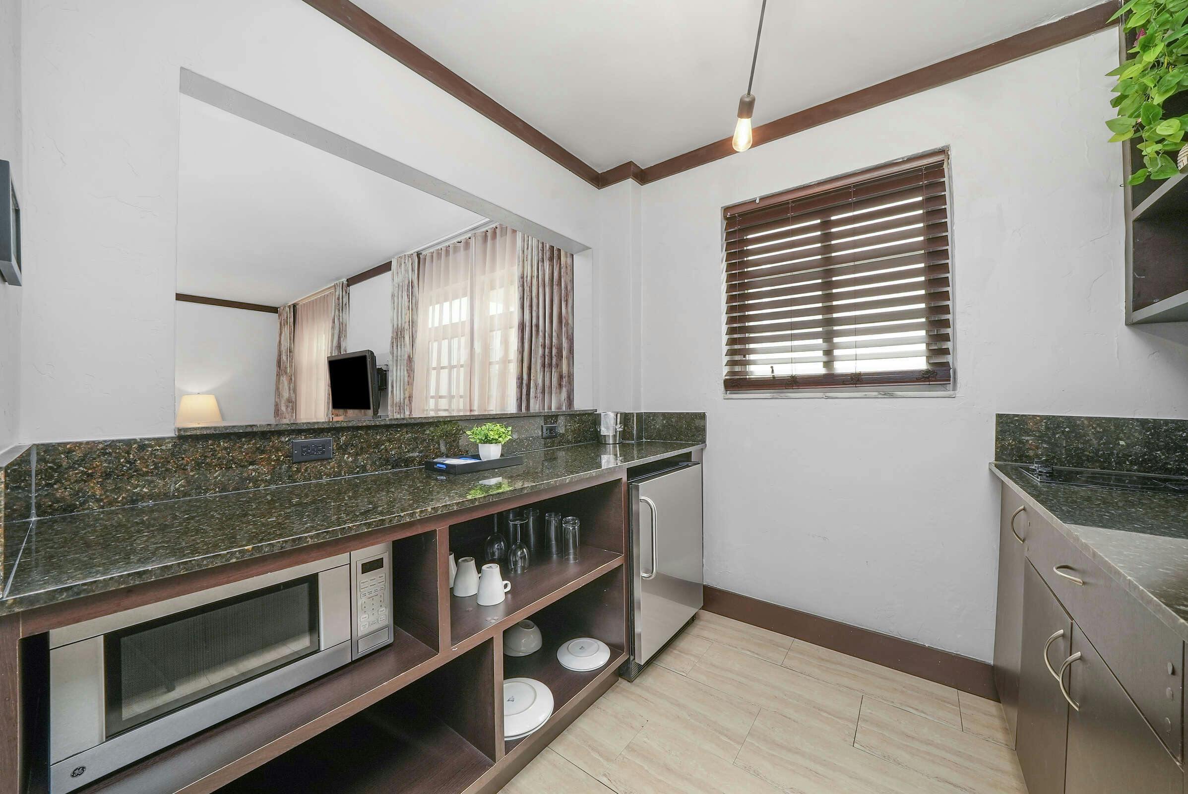 Hotel Lincoln Arms Suites photo 5