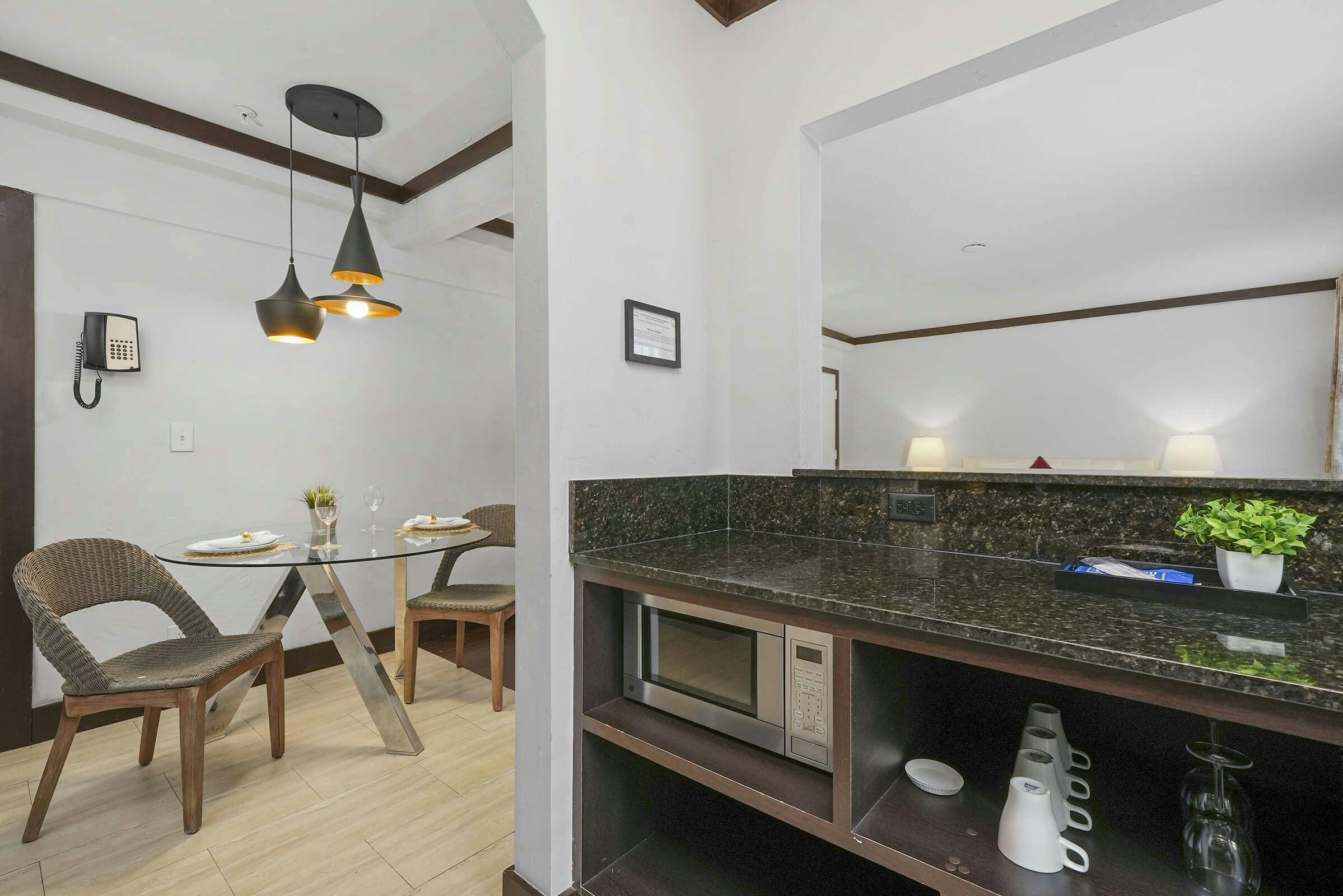 Hotel Lincoln Arms Suites photo 4