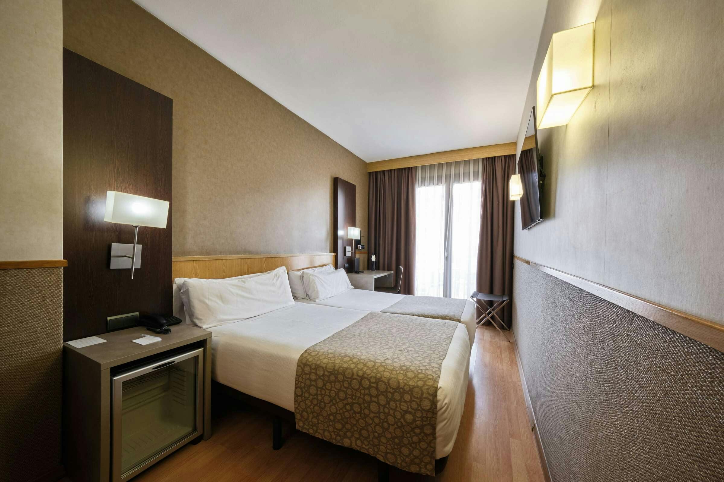 Hotel Catalonia Sagrada Familia photo 4