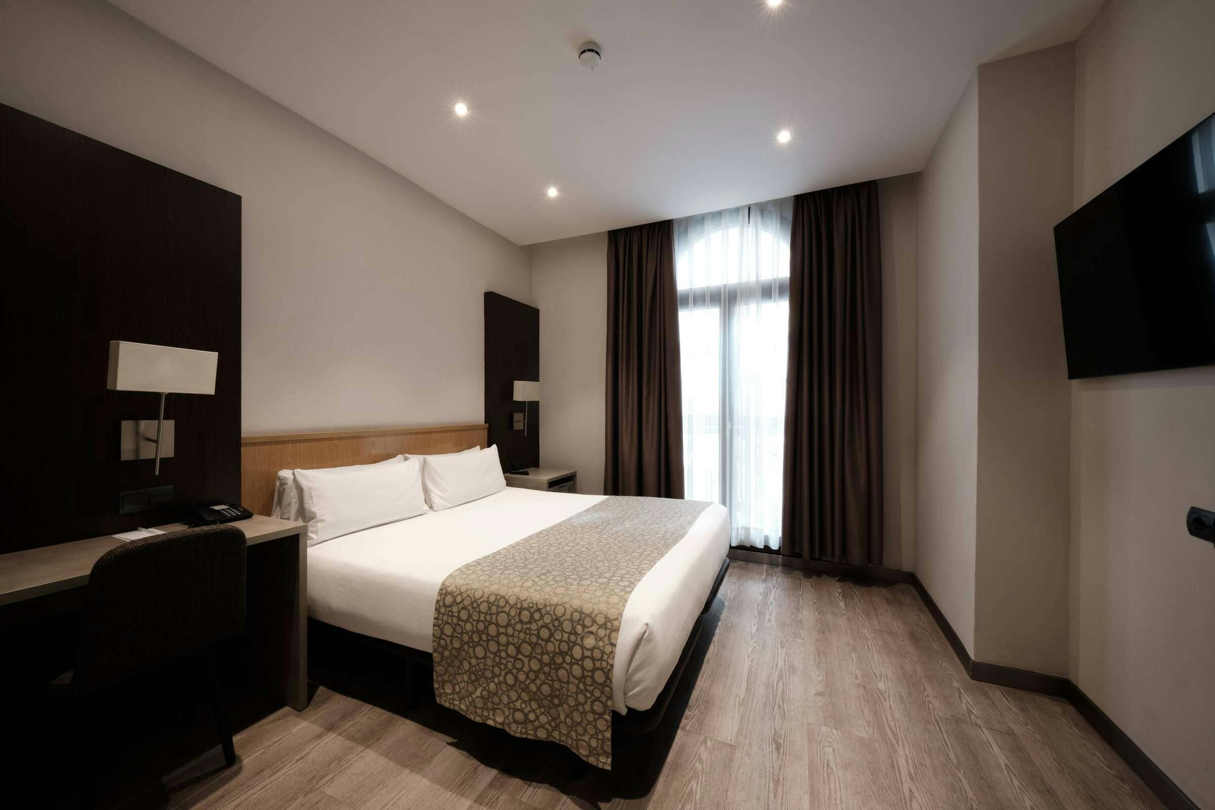 Hotel Catalonia Sagrada Familia photo 5