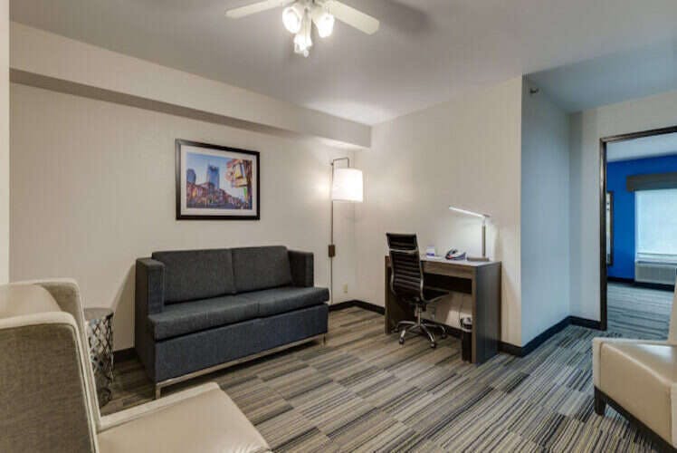 Hotel Alexis Inn and Suites Nashville photo 2