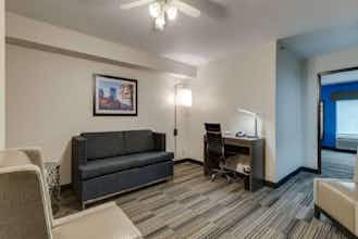 Hotel Alexis Inn and Suites Nashville photo 2