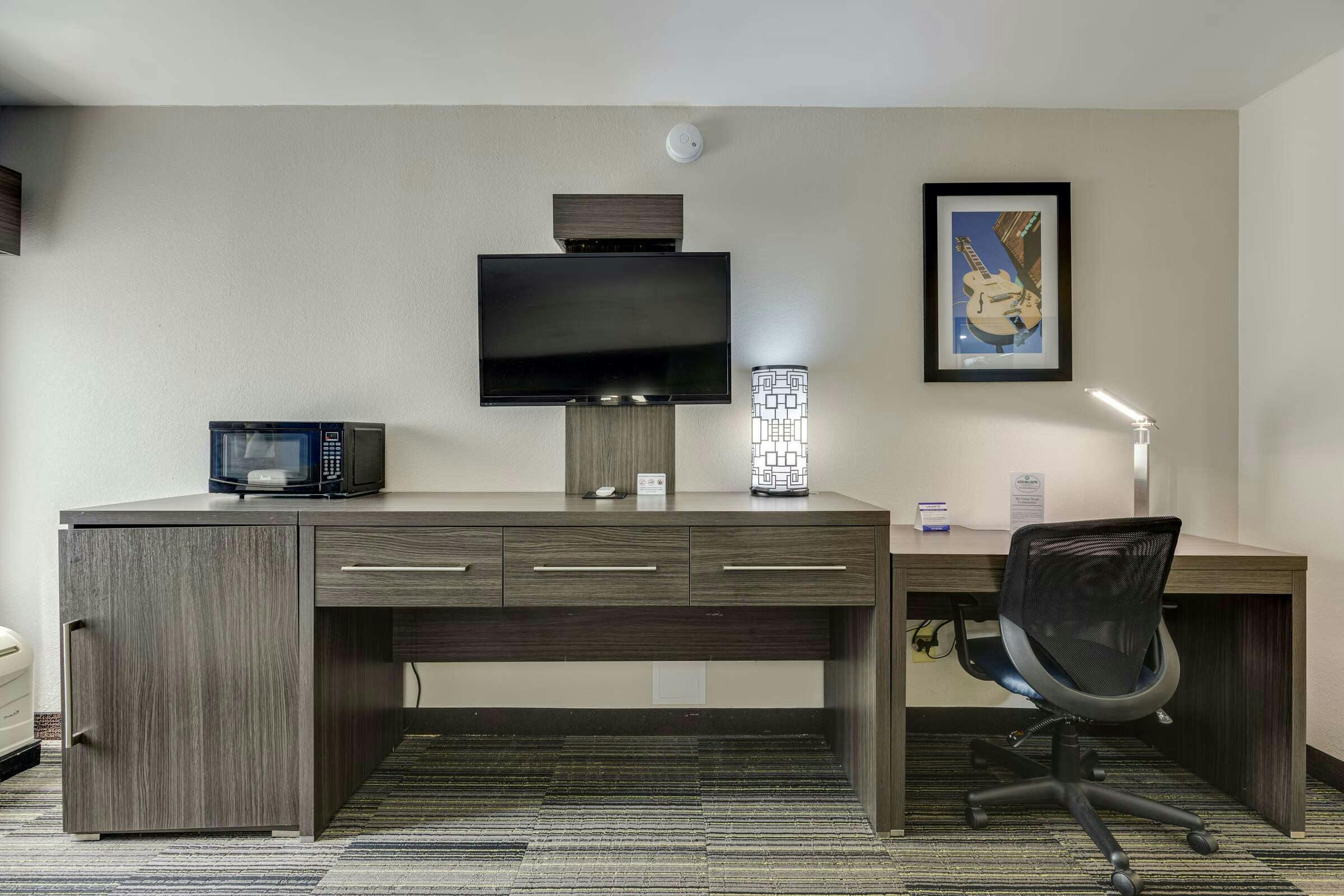 Hotel Alexis Inn and Suites Nashville photo 5