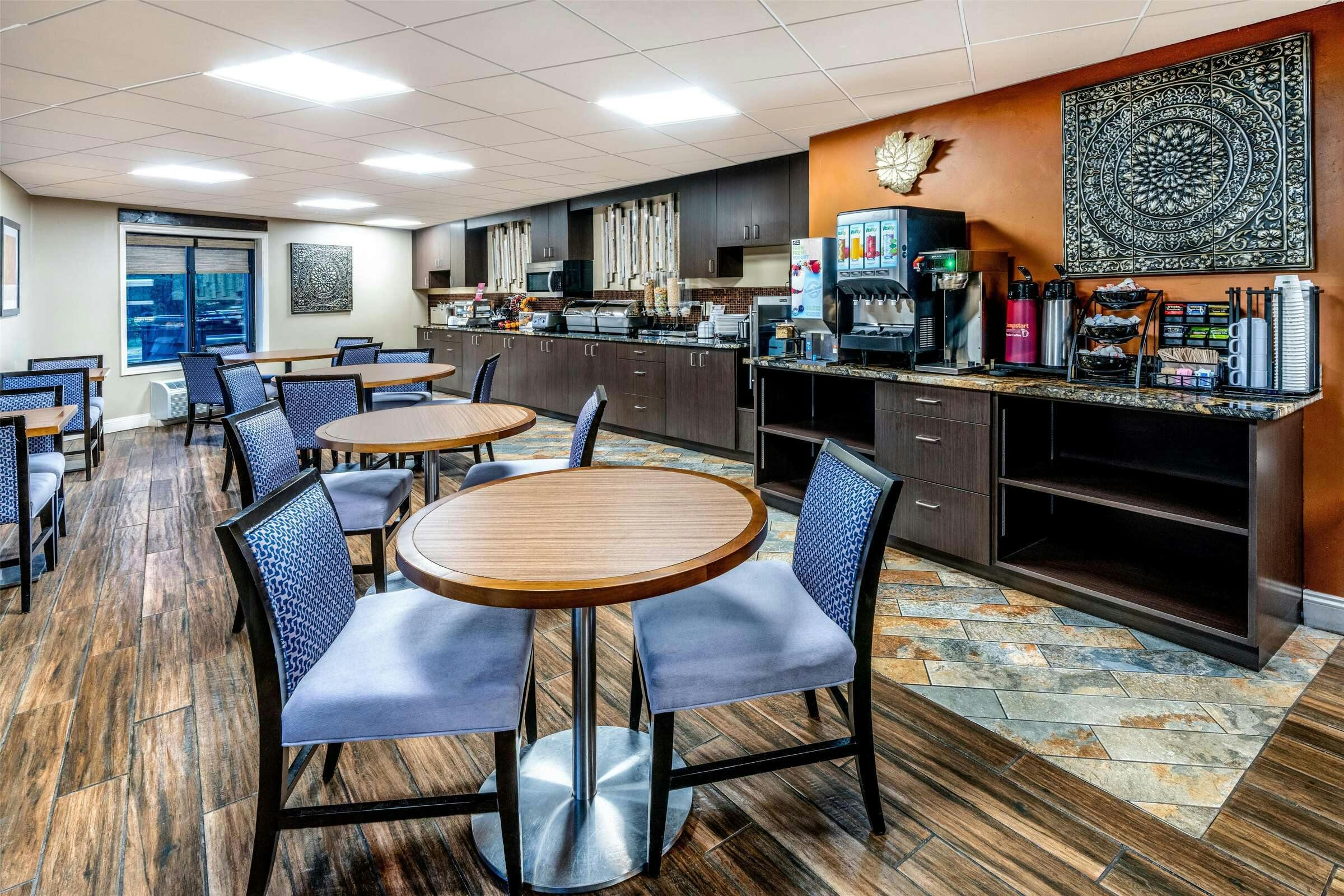 Hotel Aiden By Best Western @ Warm Springs Hotel And Event Center photo 5