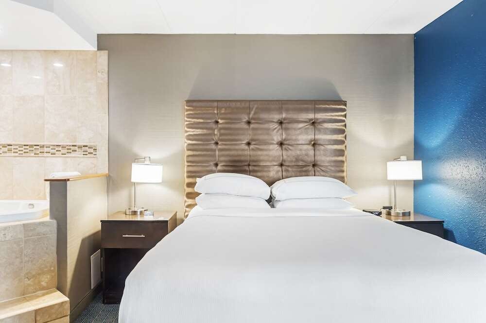 Hotel DoubleTree by Hilton Roseville Minneapolis photo 1
