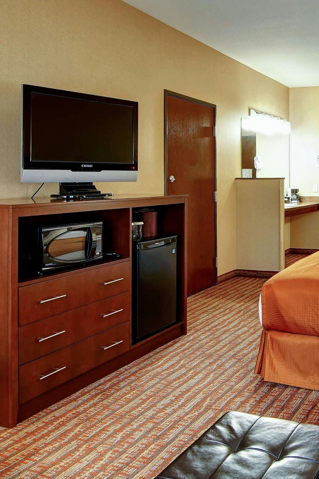 Hotel Phoenix Inn Suites - Albany photo 4