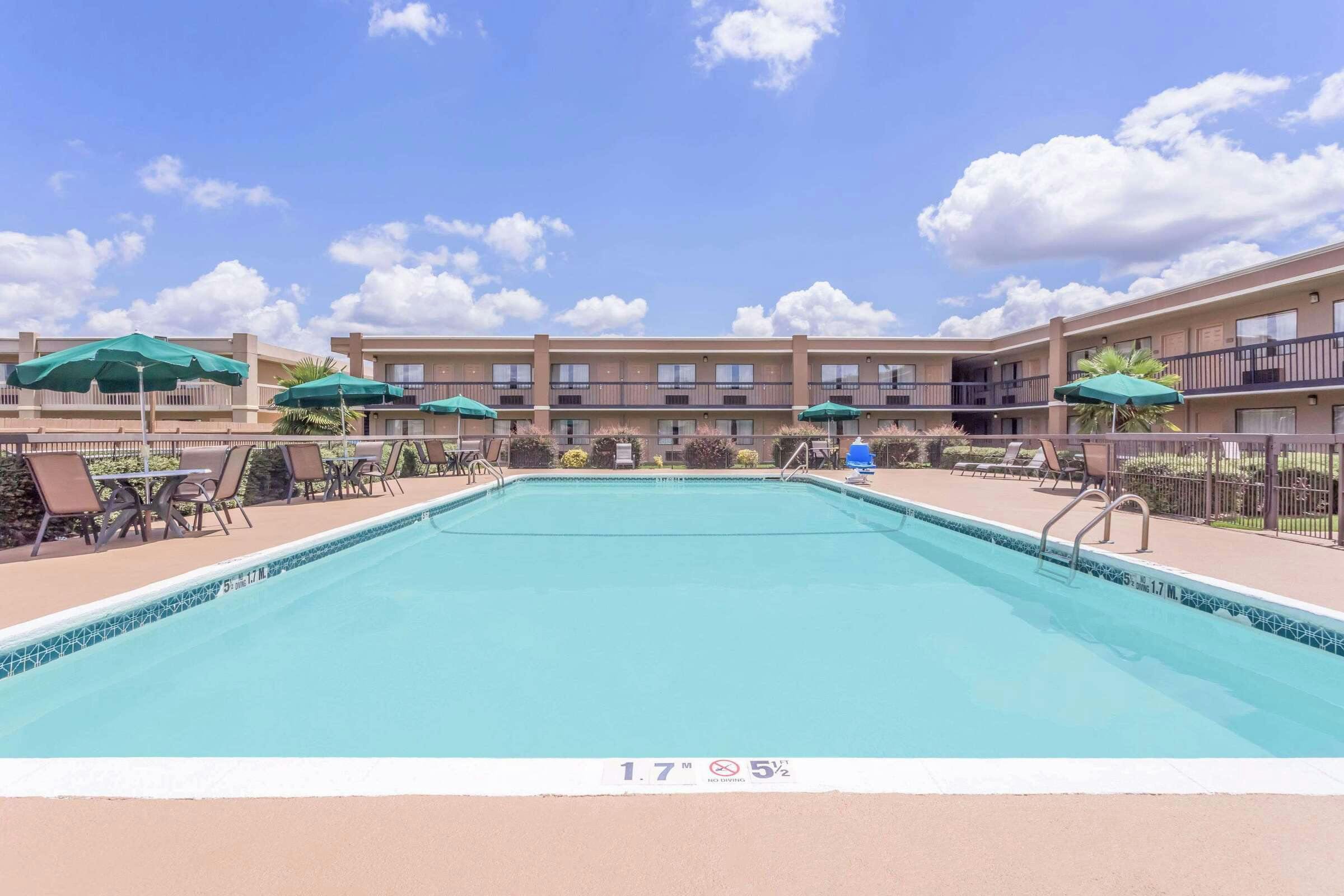 Hotel Ramada Macon photo 3