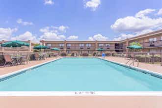 Hotel Ramada Macon photo 3