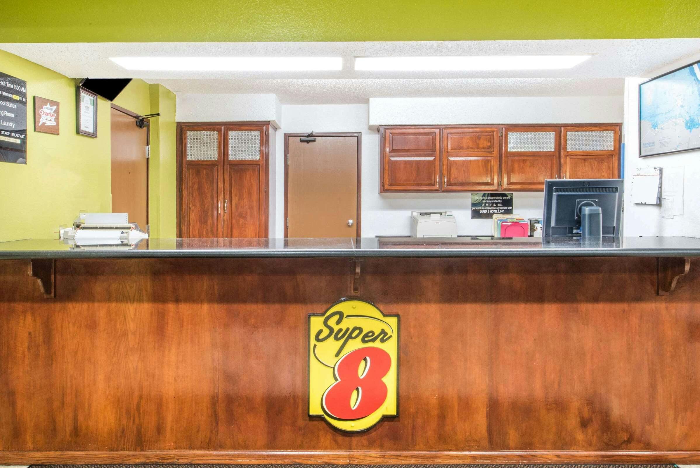 Hotel Super 8 Harlingen TX photo 1