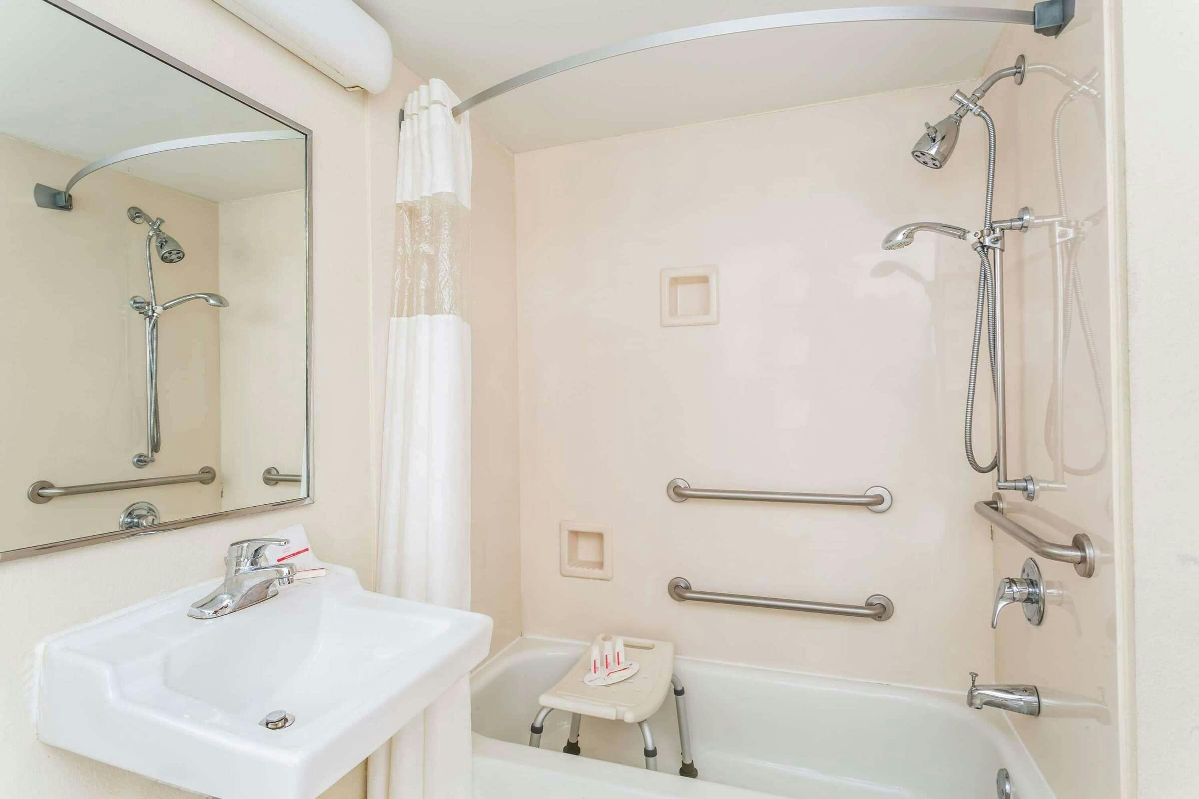 Hotel Ramada Luling photo 5