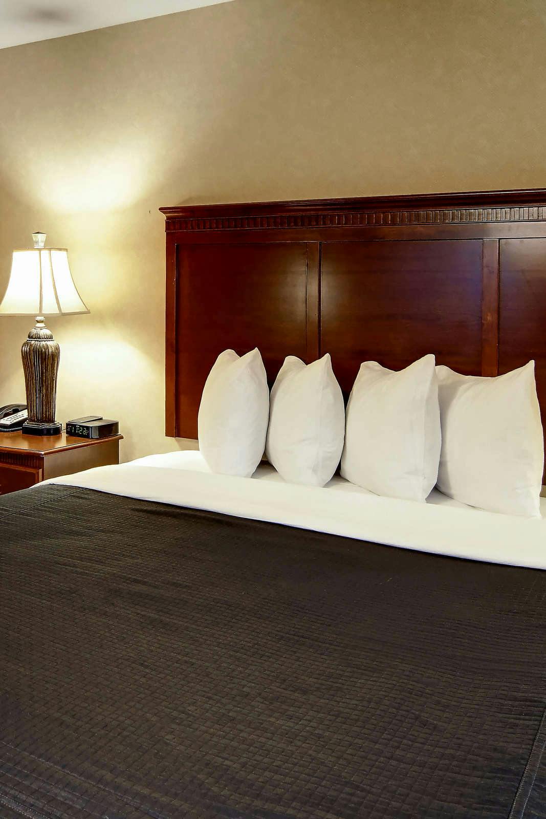 Hotel Grand Hotel at Bridgeport photo 2