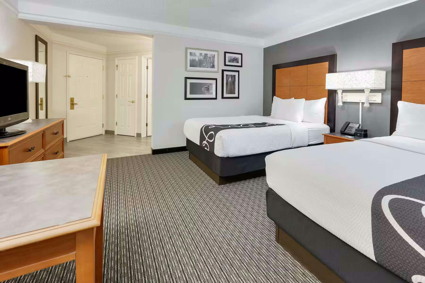 Hotel La Quinta Inn & Suites by Wyndham Dallas - Addison Galleria photo 5