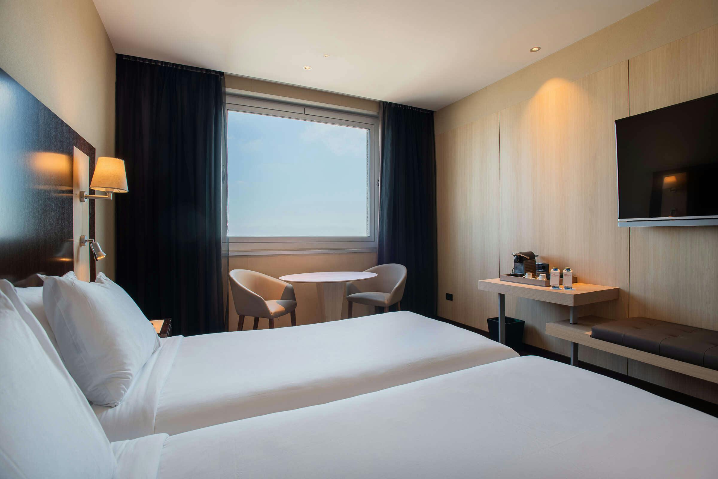 Hotel Leonardo Royal Hotel Barcelona Forum photo 4