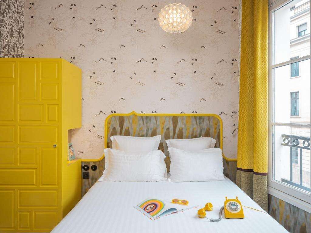 Hotel Hotel Crayon Rouge photo 3