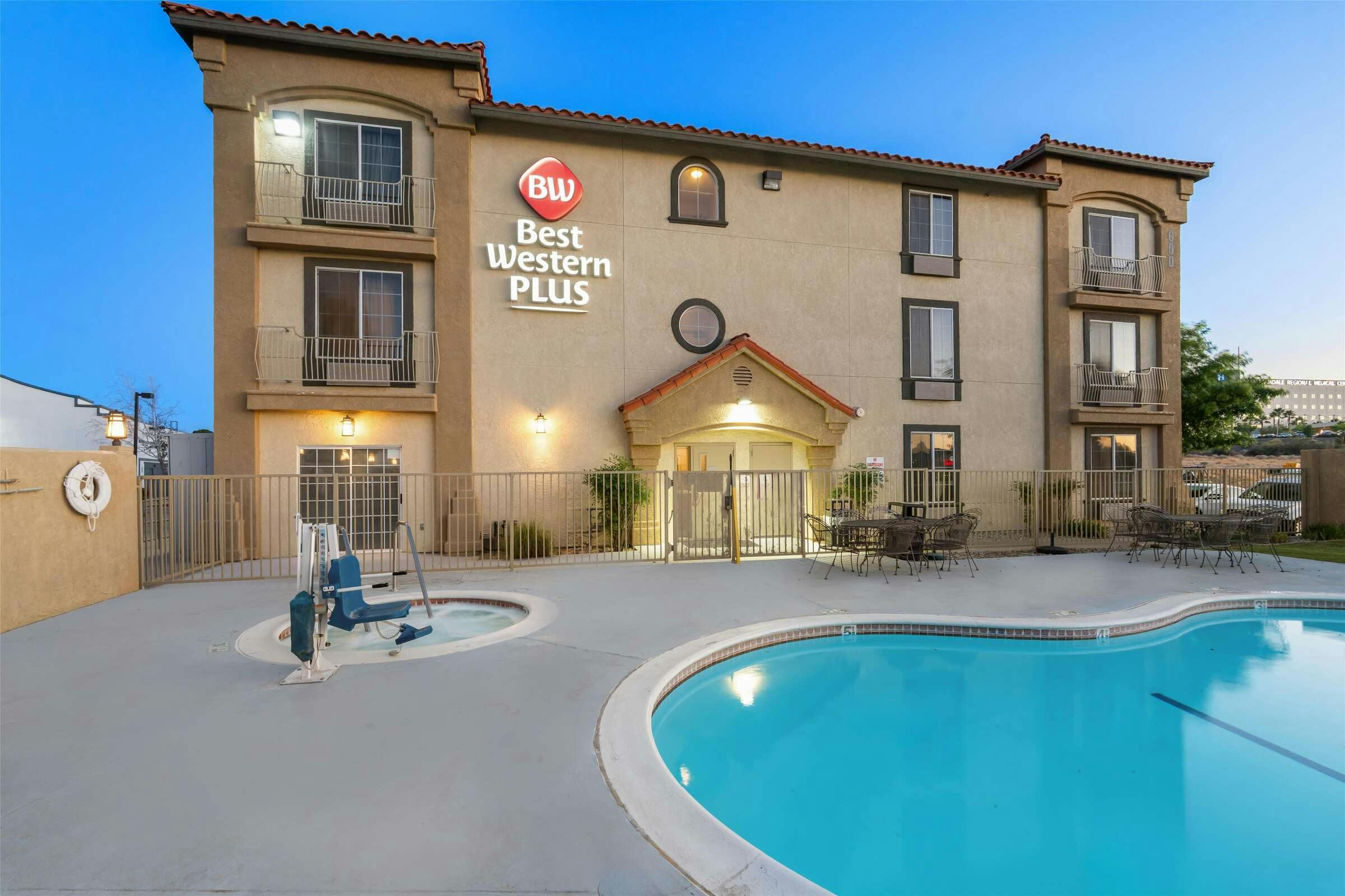 Best Western Plus John Jay Inn & Suites