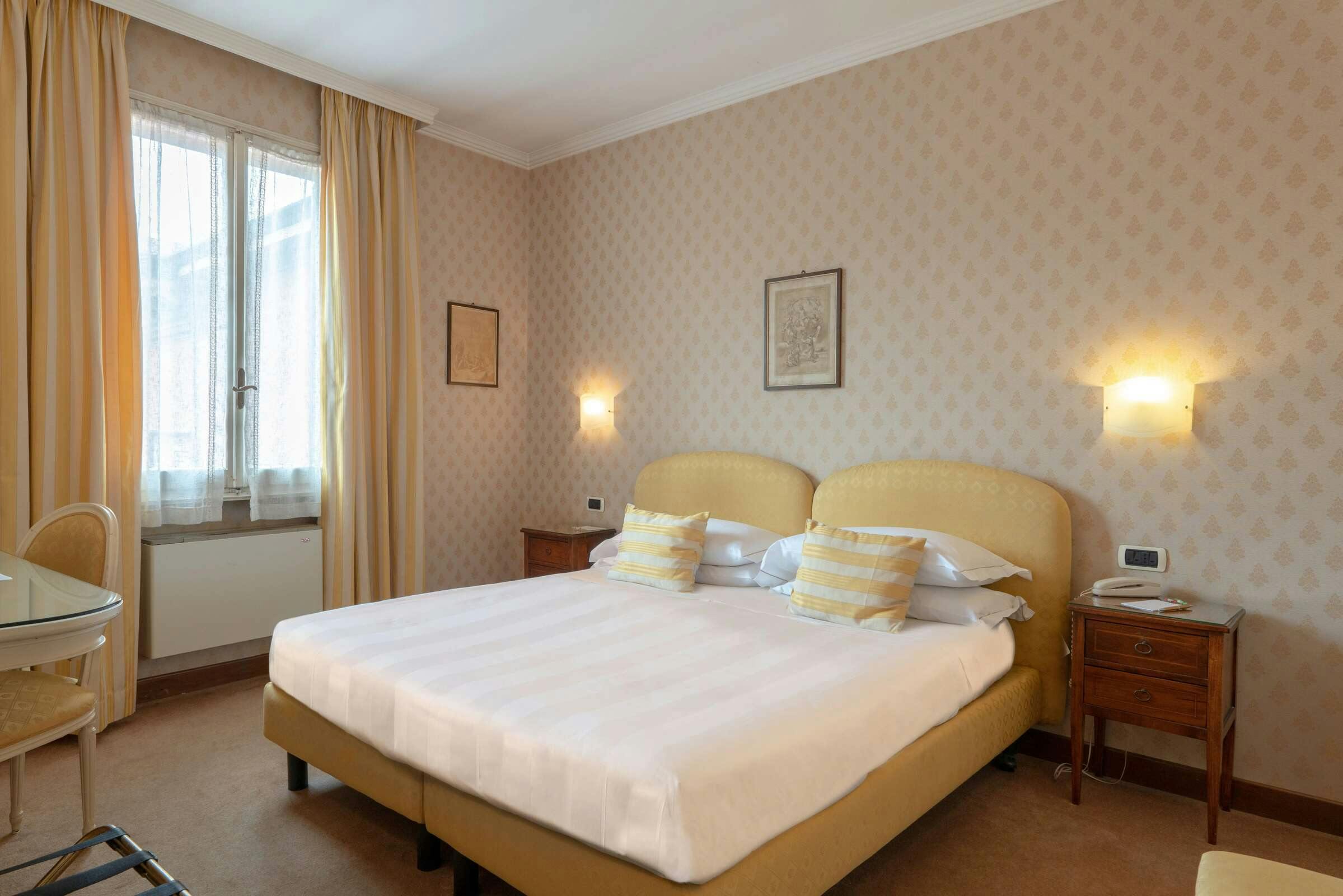 Hotel Phi Hotel Canalgrande photo 4