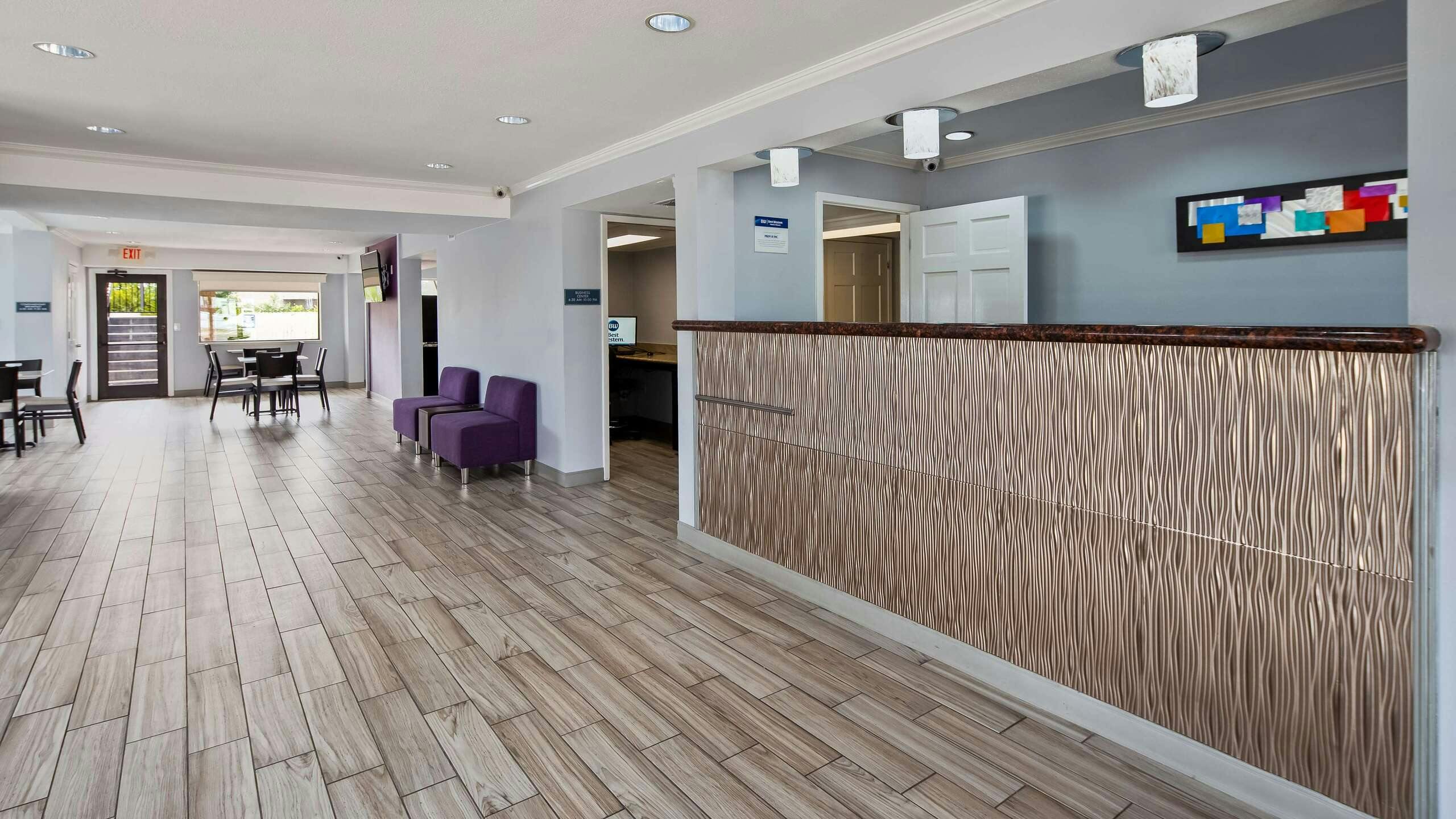 Hotel Best Western Garden Inn photo 1