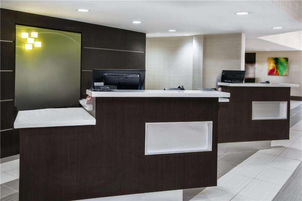 Hotel Wyndham Houston Sugarland photo 4