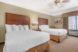 Hotel Best Western Plus Monica Royale Inn & Suites photo 1