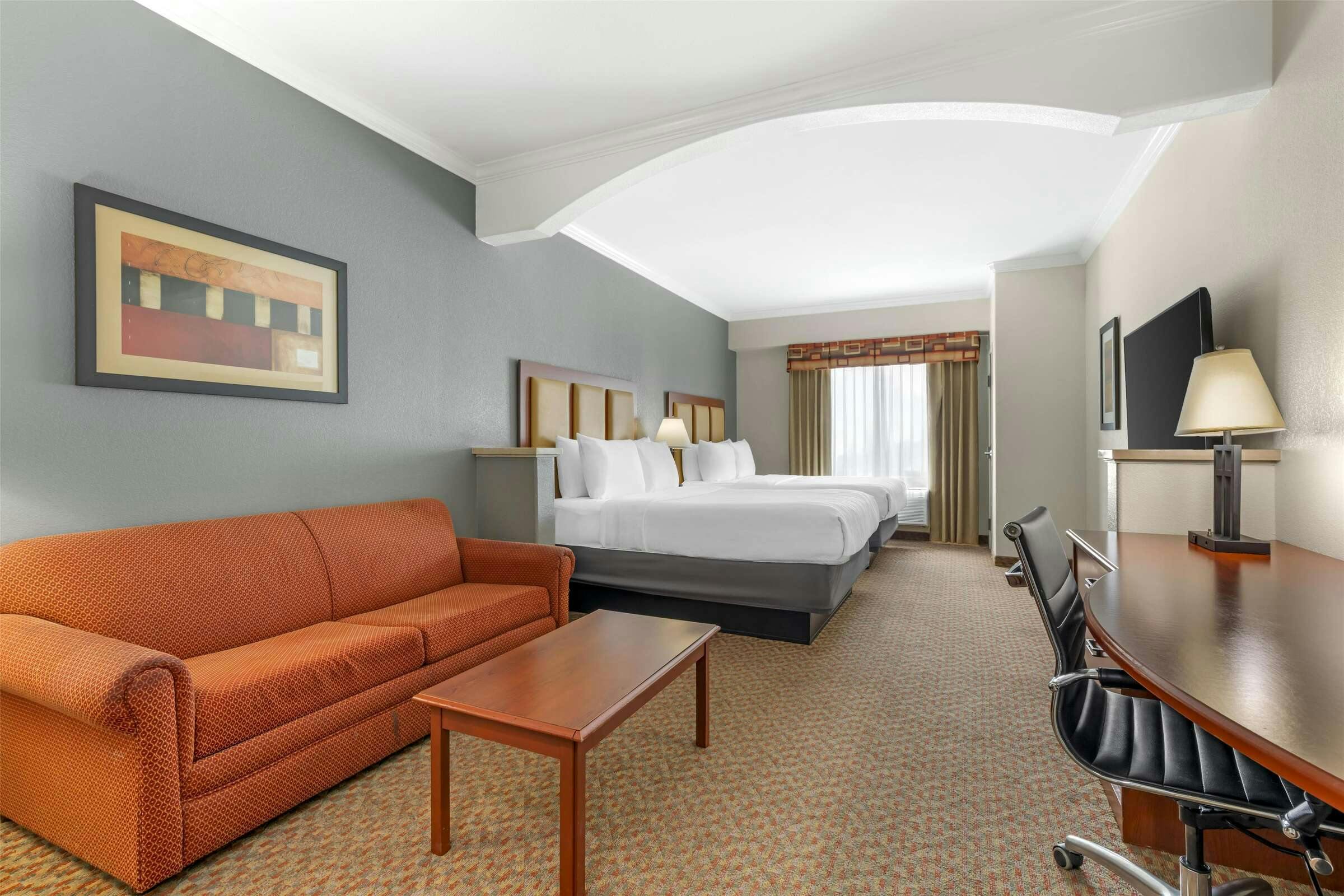 Hotel Best Western Plus Waxahachie Inn & Suites photo 4