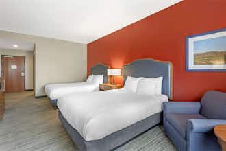 Hotel Best Western Bronco Inn photo 2