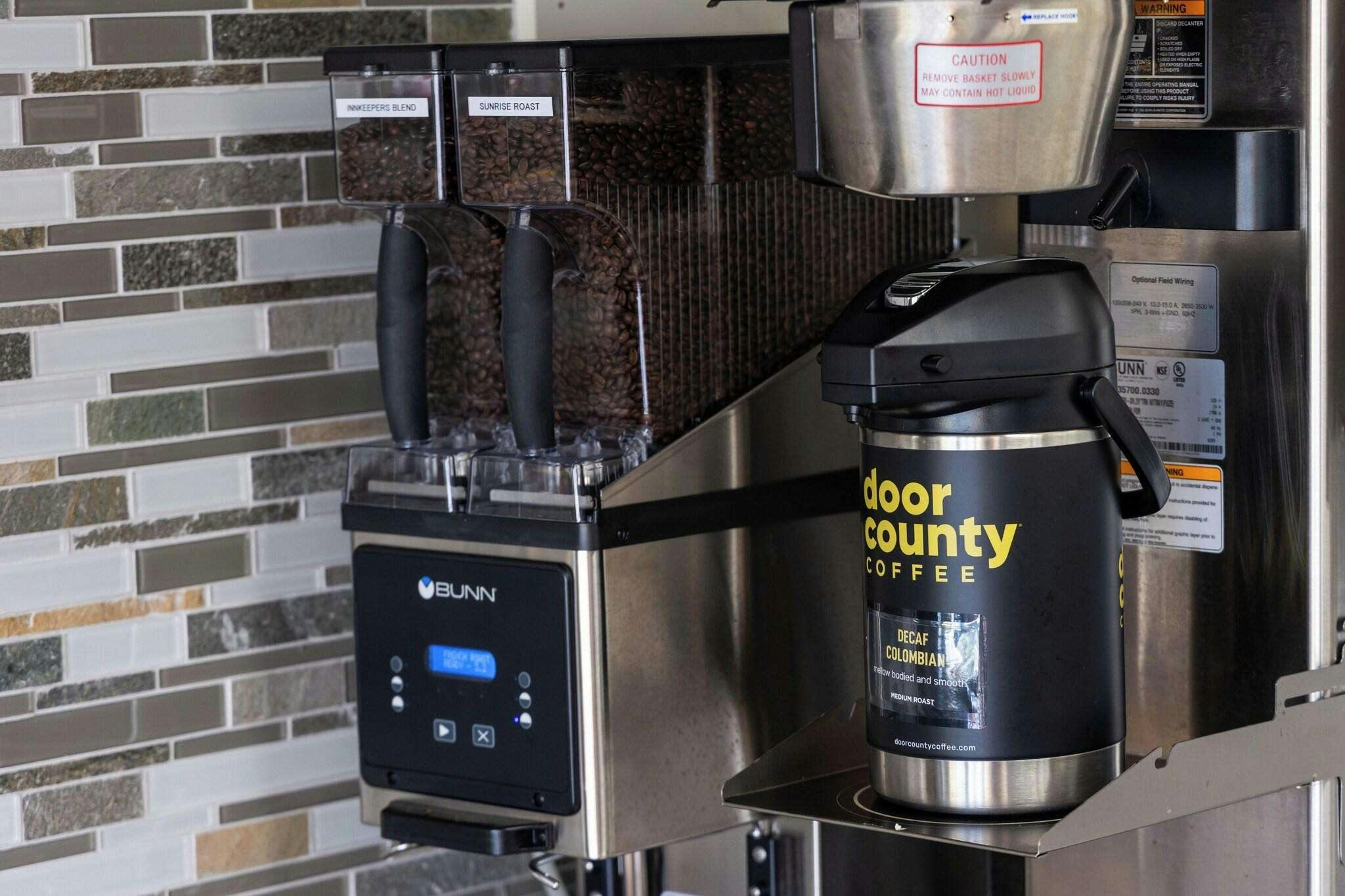 Hotel Harbor Town Inn, BW Signature Collection photo 3