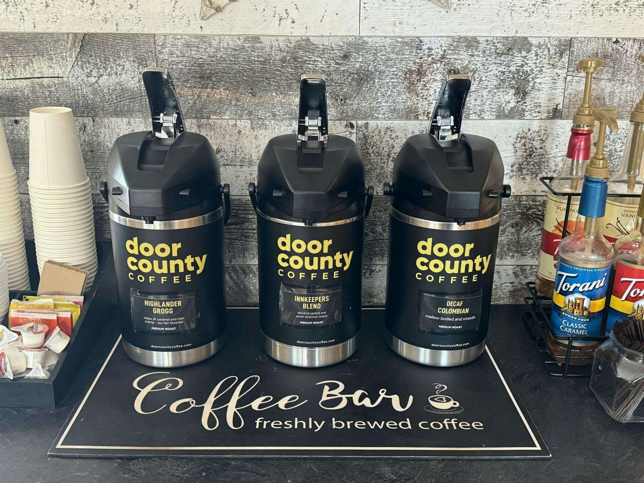 Hotel Harbor Town Inn, BW Signature Collection photo 2