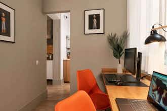 Hotel chic&basic Tallers Hostal photo 1