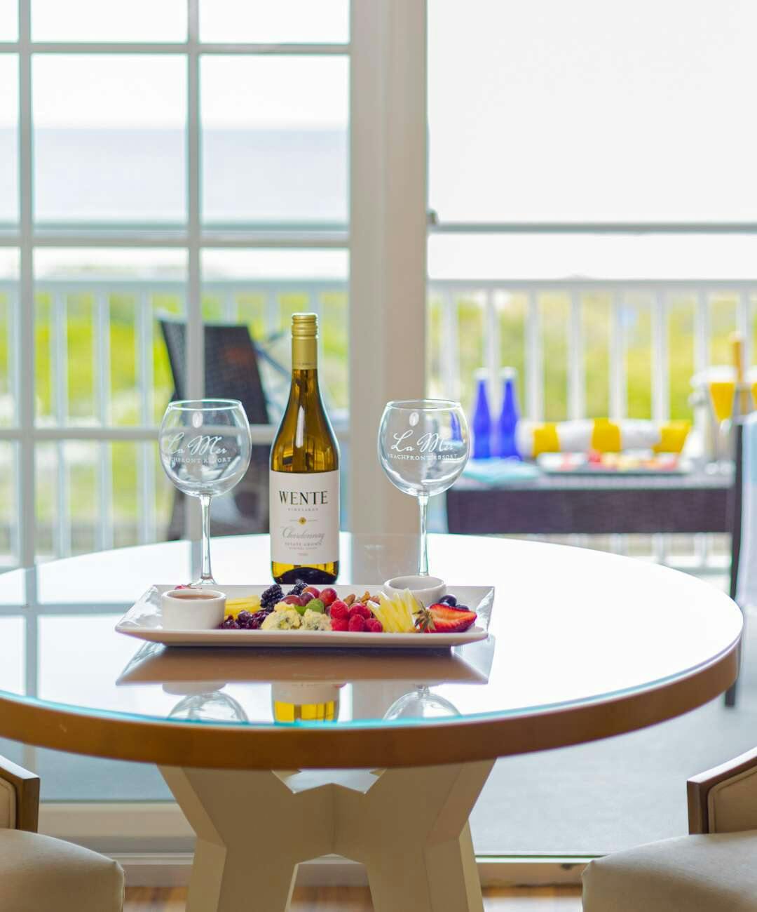 Hotel La Mer Beachfront Resort photo 4